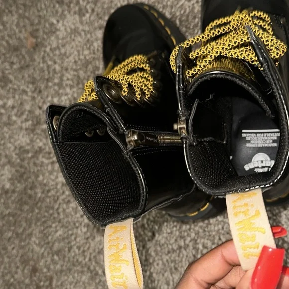 DR. MARTENS Jadon Womens Platform Boots - Picture 6 of 7